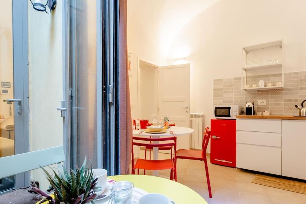 Lungarno 7 Pisa Lägenhet Exteriör bild